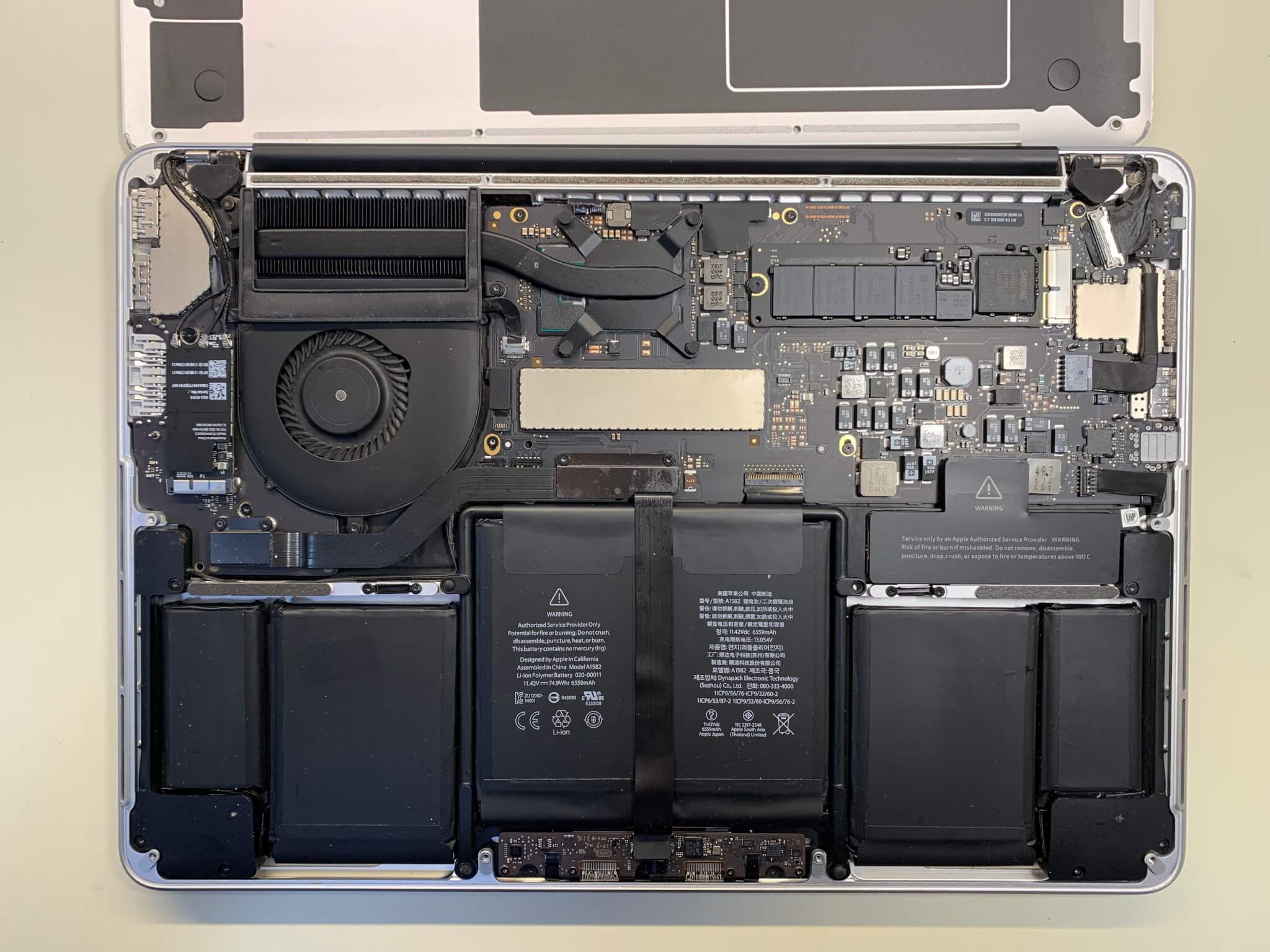 отремонтированный MacBook Pro